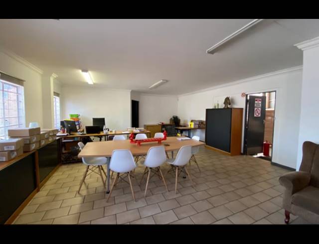 450M² WAREHOUSE TO LET IN ALLANDALE